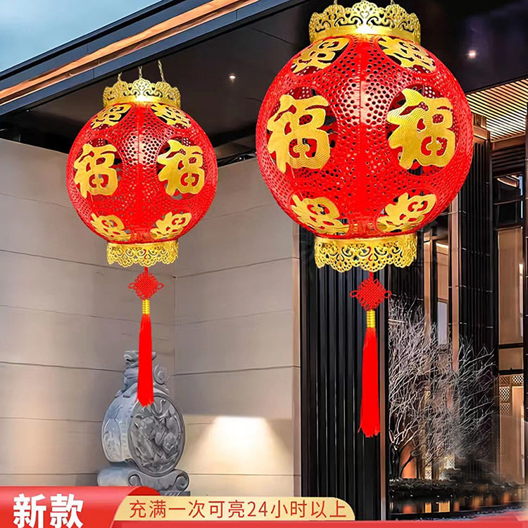 2023新品大红色铁艺灯笼太阳能灯户外庭院灯春节喜庆挂灯阳台灯饰