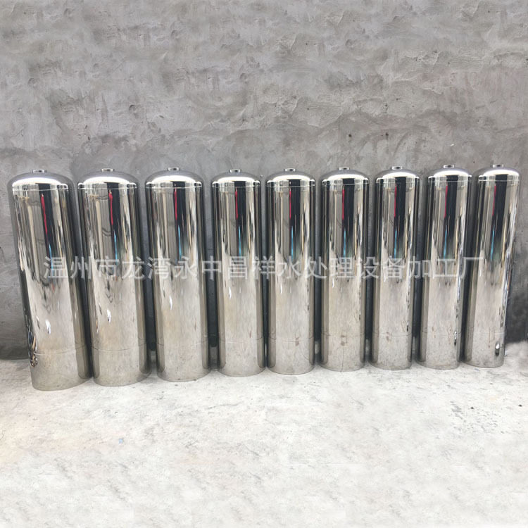 厂家直供加厚好用带卸料口方便更换滤料不锈钢顶装多路阀砂炭罐