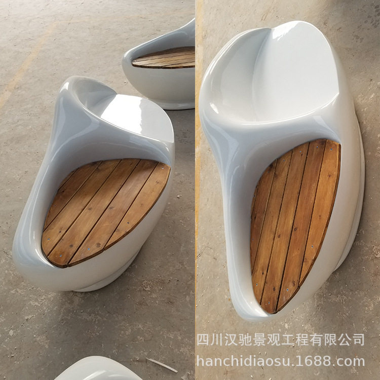 四川汉驰玻璃钢材质座椅工厂批发防腐木白色树脂两个位置的椅子