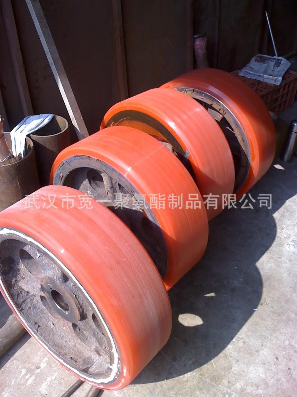 供应湖北武汉工业用载重轮聚氨酯橡胶包胶,胶辊,滚筒,滚轮