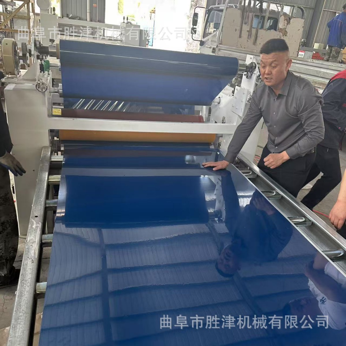 防水防潮抗倍特板隔断覆膜机