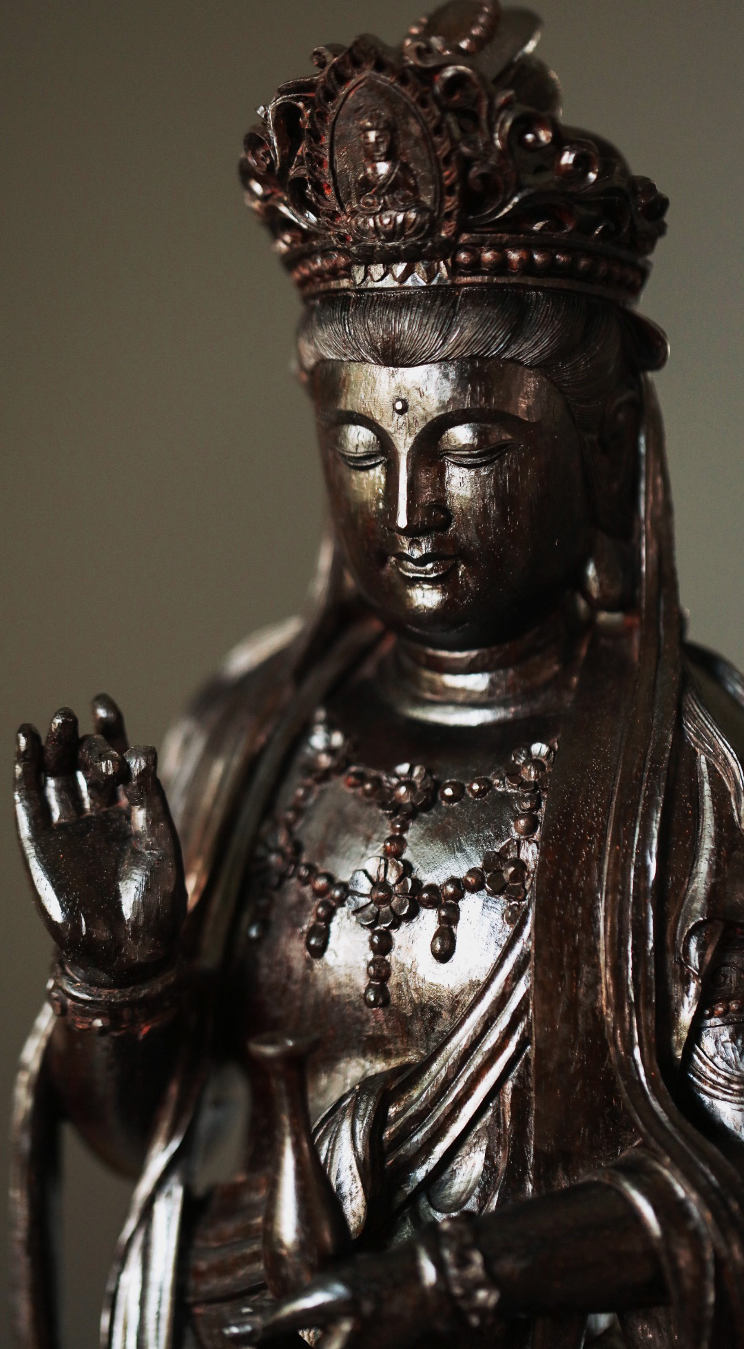 小叶紫檀观音菩萨佛像摆件红木雕刻工艺品家居装饰品收藏送礼