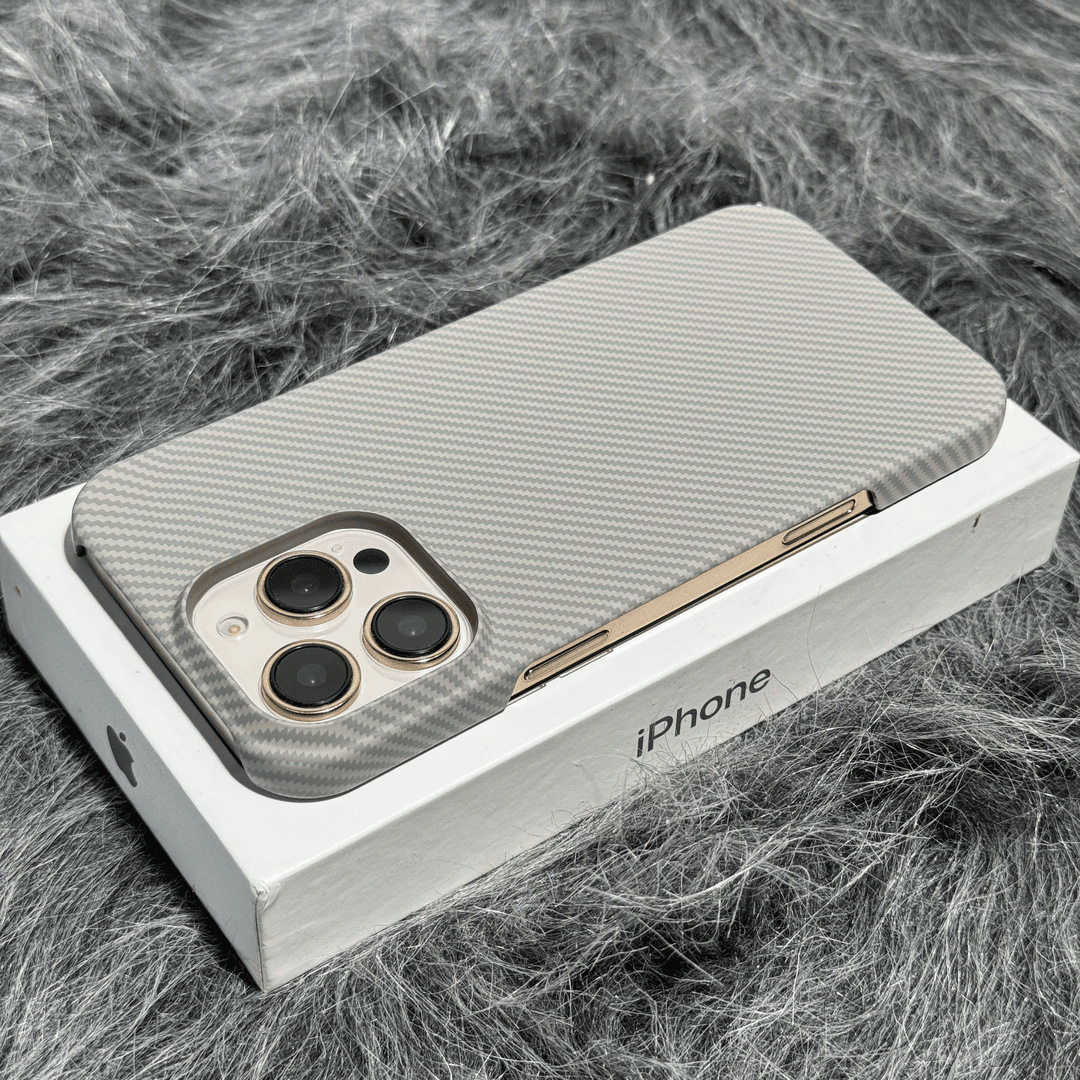 苹果17promax磁吸手机壳