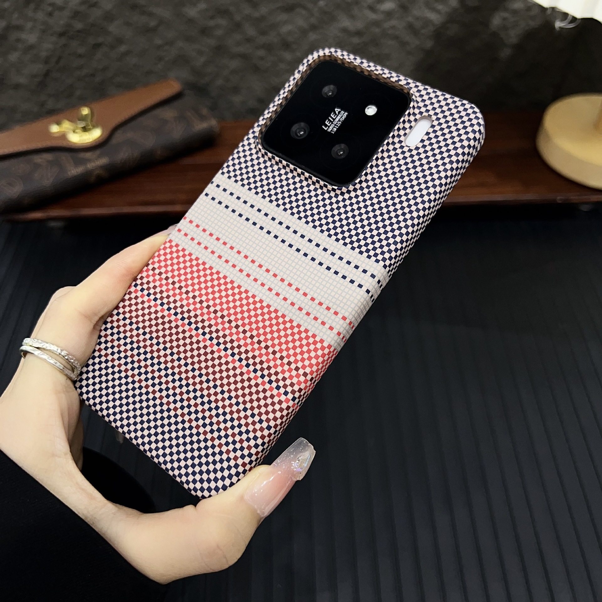 小米15Ultra手机壳碳纤维纹磁吸