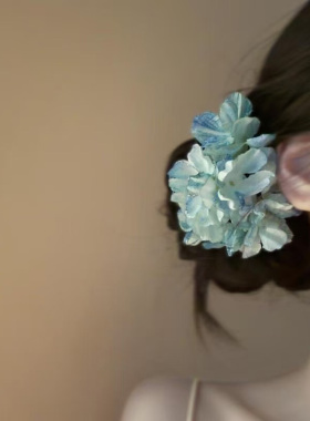 蓝韵花颜~蓝色烧边绣球花发夹女仿真花发卡森系头花侧边丸子簪花