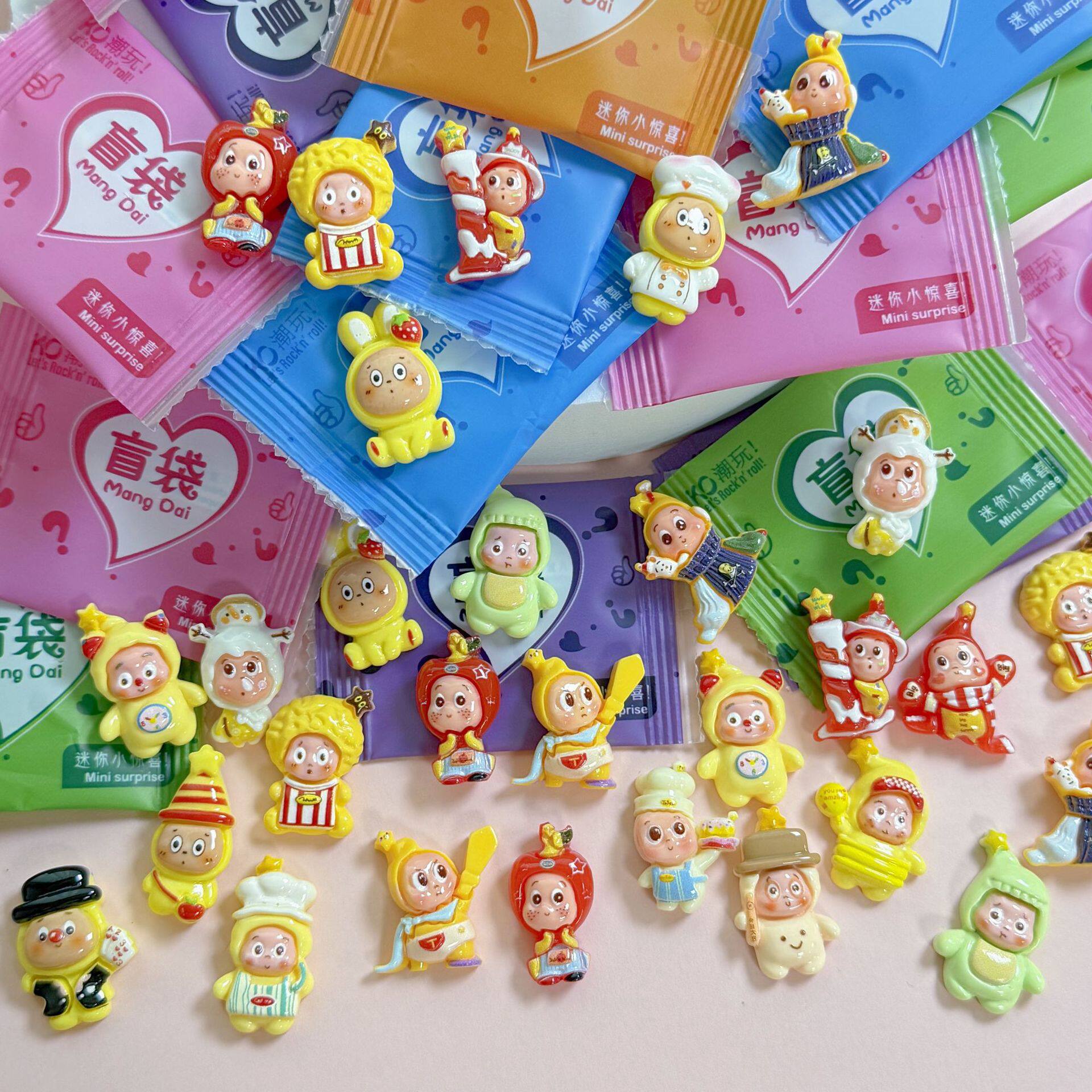 星星人惊喜盲袋可爱树脂小配件玩偶幼儿园儿童学生奖励盲袋小礼品