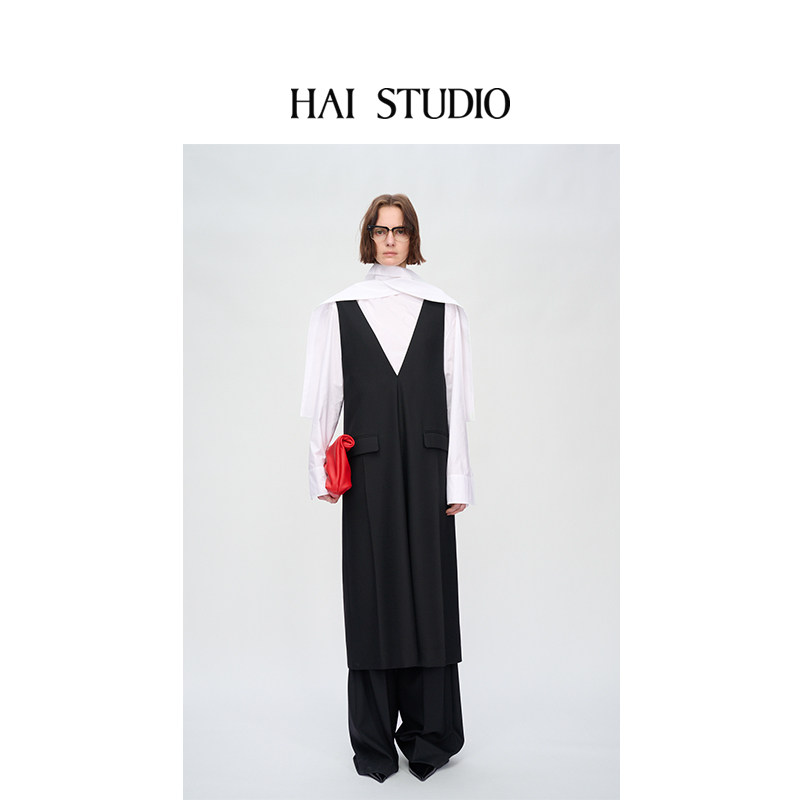 HAI STUDIO秋冬 女士黑色羊毛V领连衣裙 无袖背心裙长裙