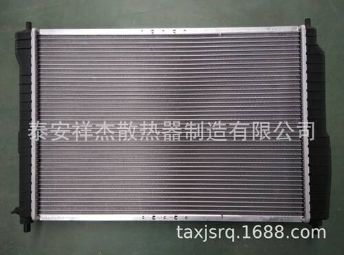 汽车散热器水箱适用于别克凯越乐风GL8新君威科鲁兹英朗BUICK