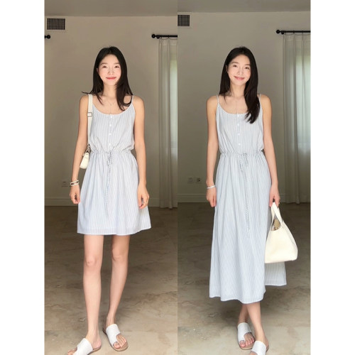 郭九九呢清爽夏季条纹吊带抽绳收腰短连衣裙慵懒风百搭开衫外套