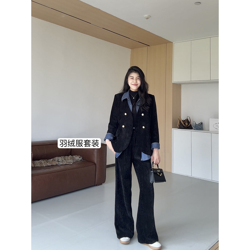 张阿星【英伦小调】遮肉牛仔拼接假两件撞色翻领羽绒服+ 直筒裤,女装/女士精品,羽绒服,淘宝优惠券,粉丝福利购,淘宝优惠卷