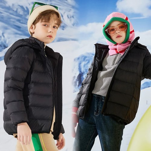 秋冬上新！110~160码 雪家男女童秋冬季纯色连帽轻薄羽绒外套上衣