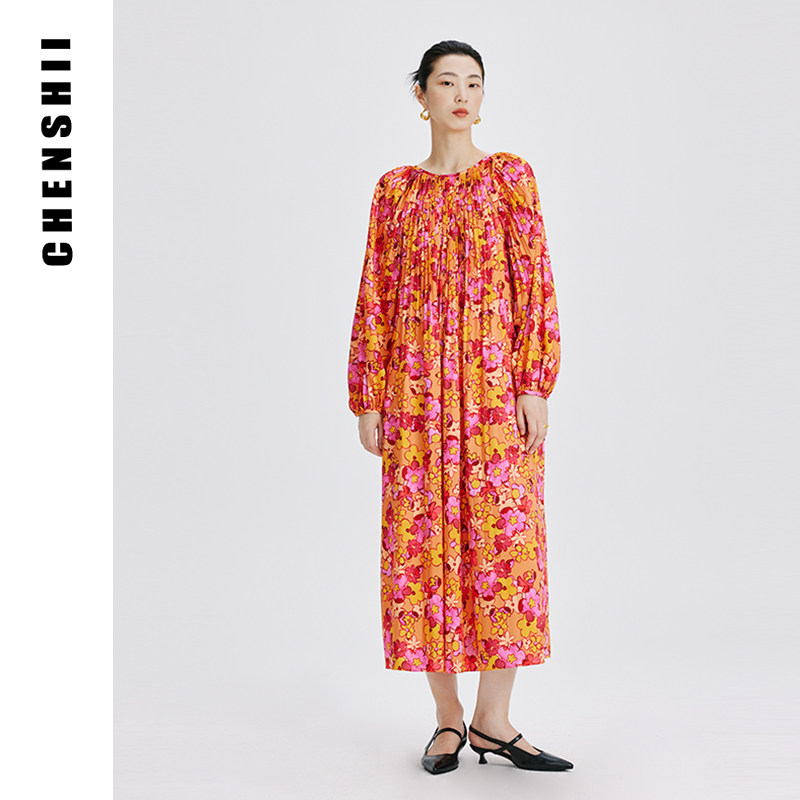 CHENSHII官方正品 秋季款设计感碎花时尚圆领压褶连衣裙