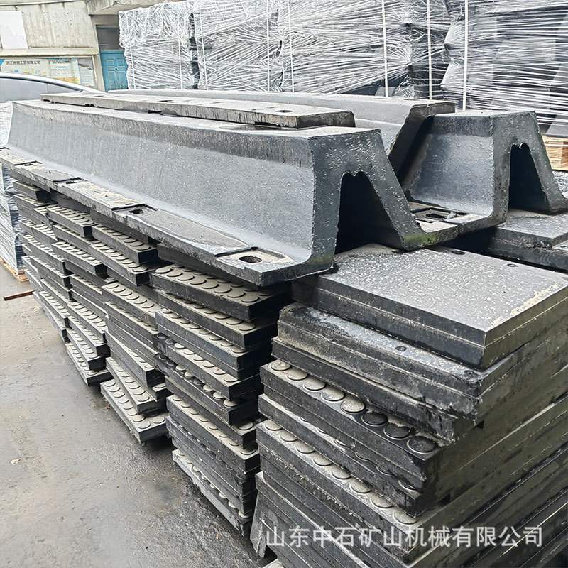 码头停靠防撞墩直销 型号齐全耐磨耐腐蚀耐老化DA300橡胶护舷