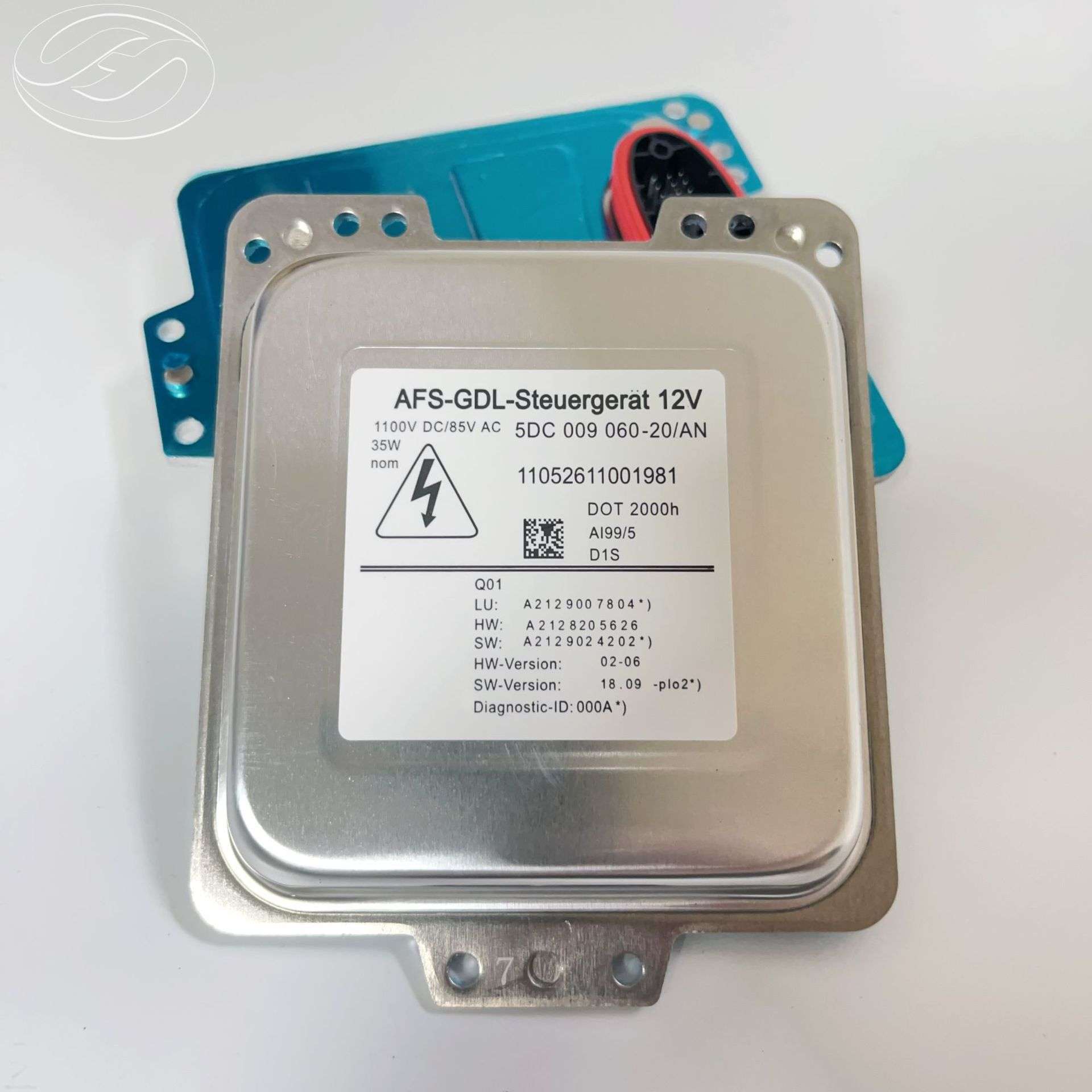 2129007804 5DC009060-20适用奔驰W212氙气大灯安定器HID镇流器D1