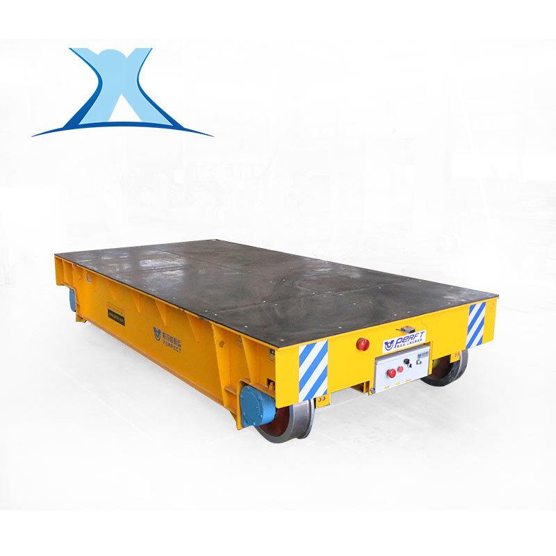 专业供应电动轨道地平车 30T蓄电池轨道平车 地爬车