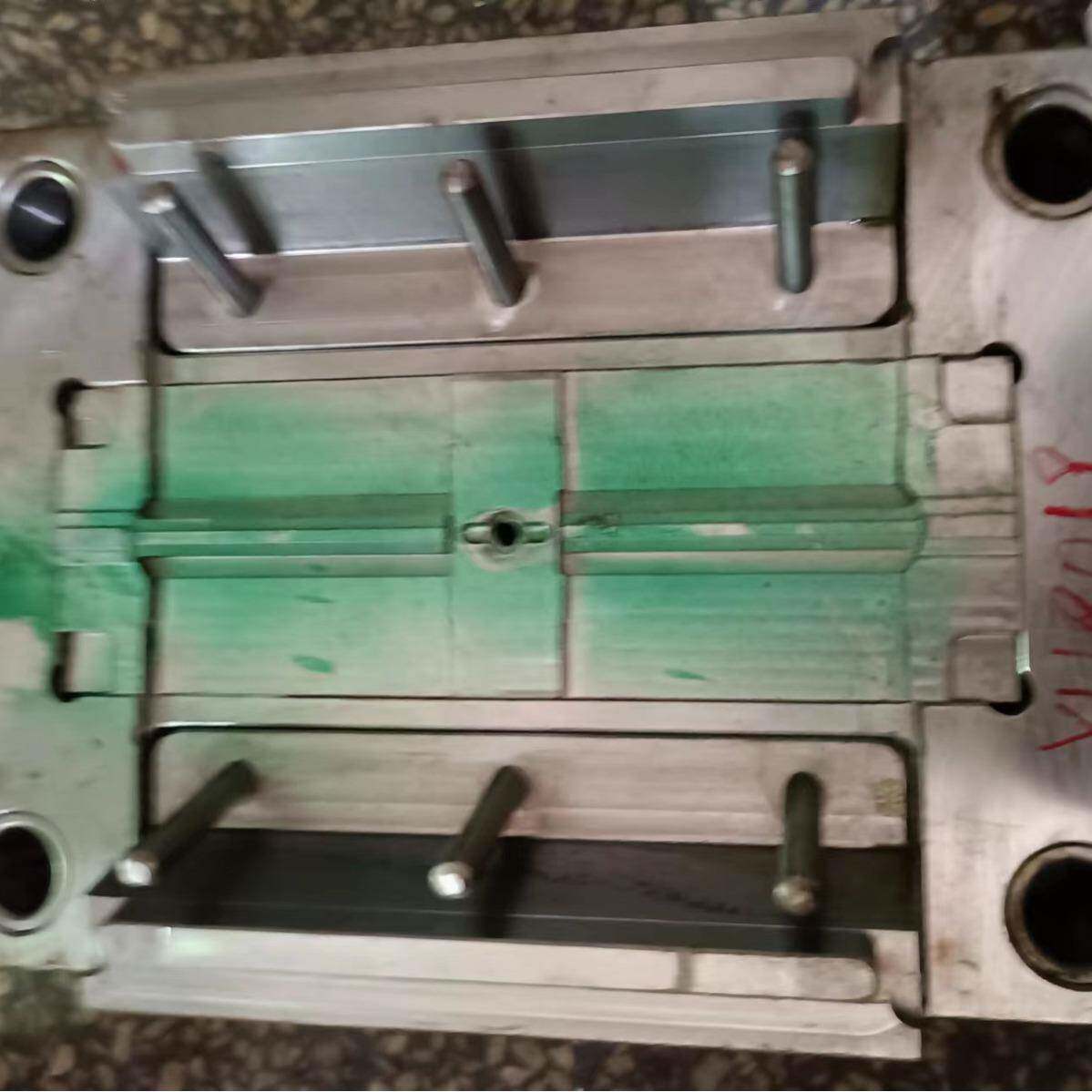 智能家居电子塑胶外壳模具开发清洁器模具注塑加工设计