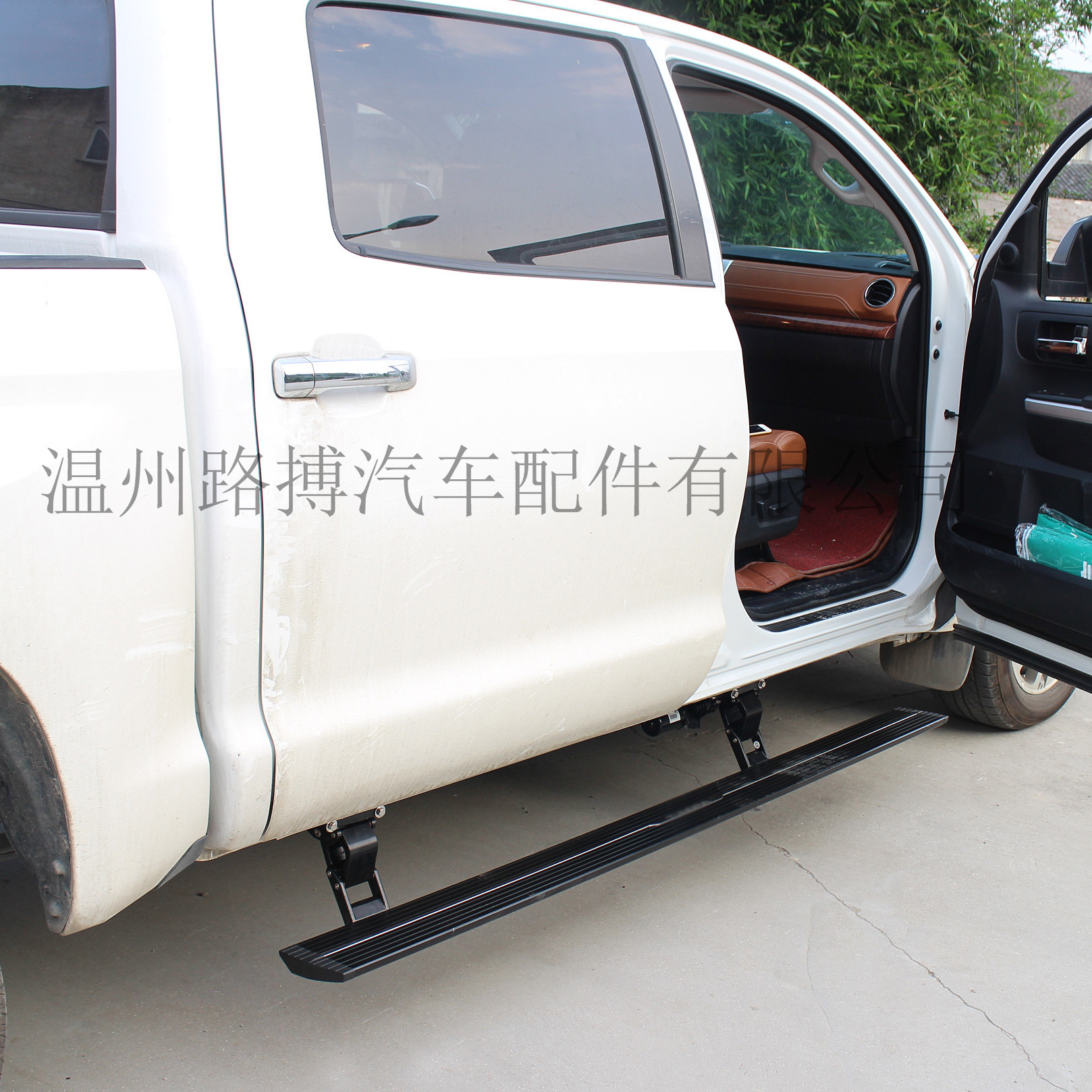 适用卡罗拉锐放锋威汉兰达赛那坦途TUNDRA CREW CAB皮卡电动踏板