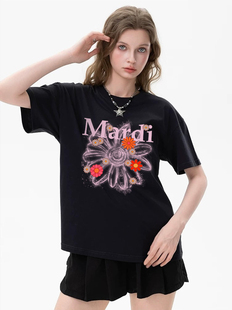 Mardi韩版轻奢圆领休闲宽松短袖女25夏季新款时尚百搭设计感T恤潮