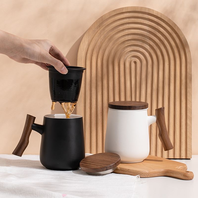 胡桃木柄茶水分离泡茶杯办公室个人专用陶瓷水杯带盖过滤礼盒定制
