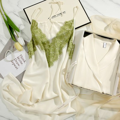 七夕情人节礼物女生生日实用的高级感闺蜜送女朋友老婆睡衣礼盒装