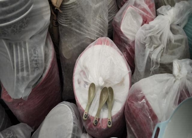 5月8日金华市一批餐勺、餐碗、餐盘（共2002个）网络拍卖公告