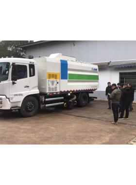 徐工 纯吸式 吸尘车  XZJ5183TSLD5 道路吸尘设备 吸尘车价格
