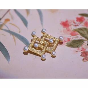 方胜纹胸针小众设计时尚复古宫廷风百搭轻奢复古挂件金色饰品