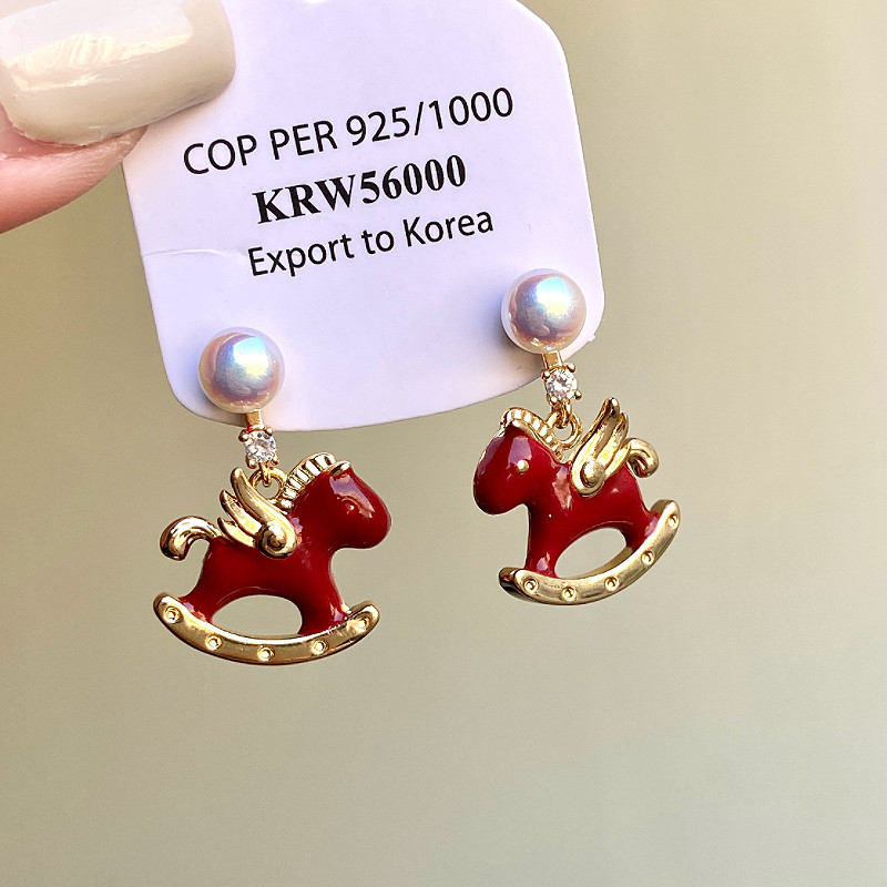本命年新中式滴油木马炫彩珍珠耳钉女新年设计感精致小马耳环耳饰,饰品/流行首饰/时尚饰品新,耳钉,淘宝优惠券,粉丝福利购,淘宝优惠卷