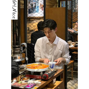 斯文败类纯白色高级感西装内搭短袖男士穿搭痞帅Y村衣长袖寸衫