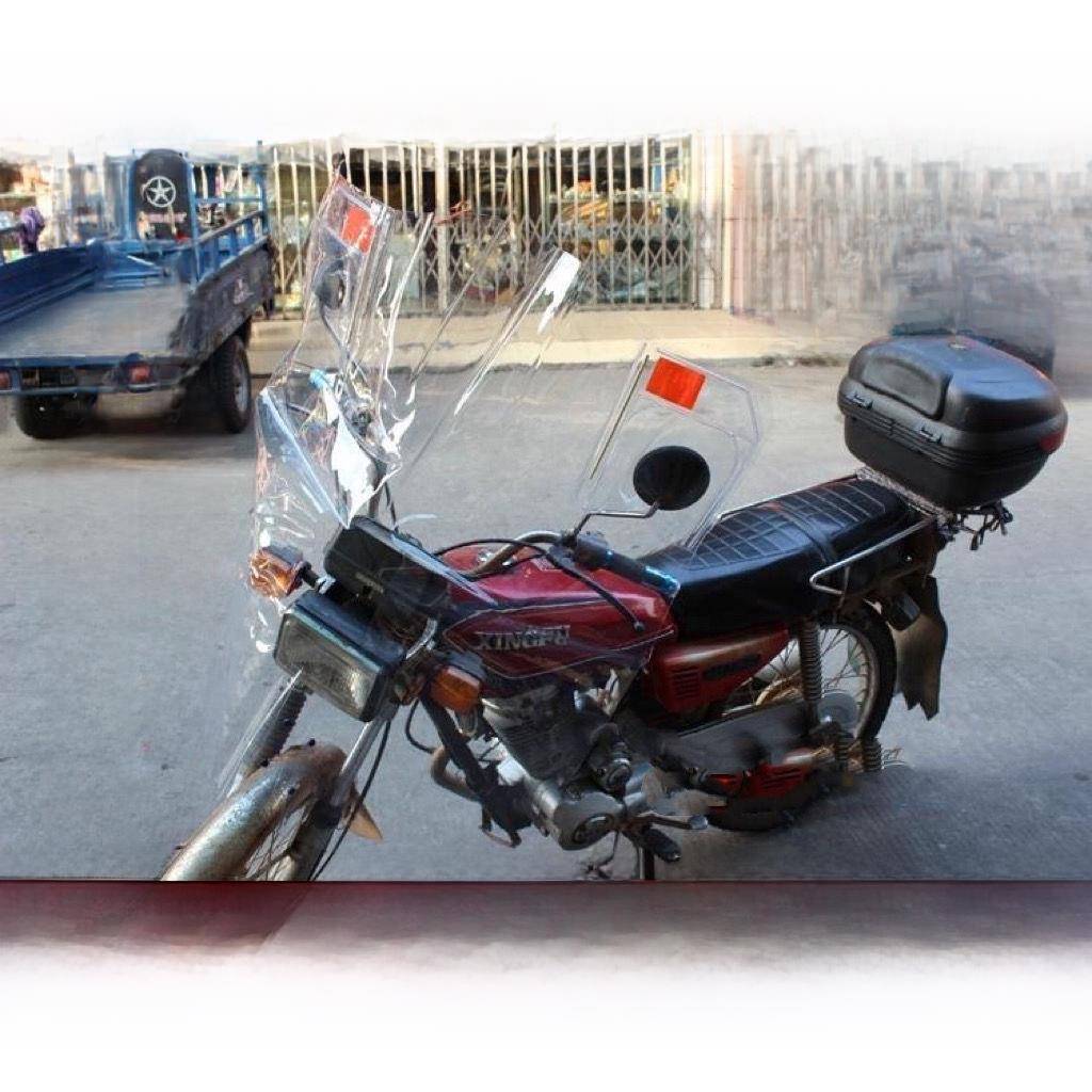 通用摩托车电瓶三轮车挡风板前挡雨板电动车透明挡水胶加厚挡风胶