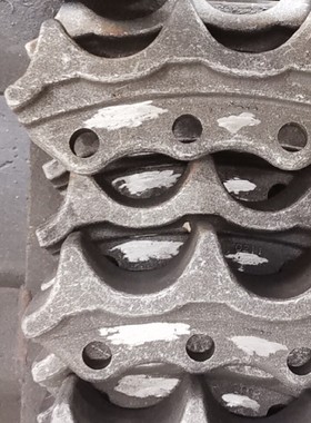 山推SD22 TY220推土机齿块154-27-12273A