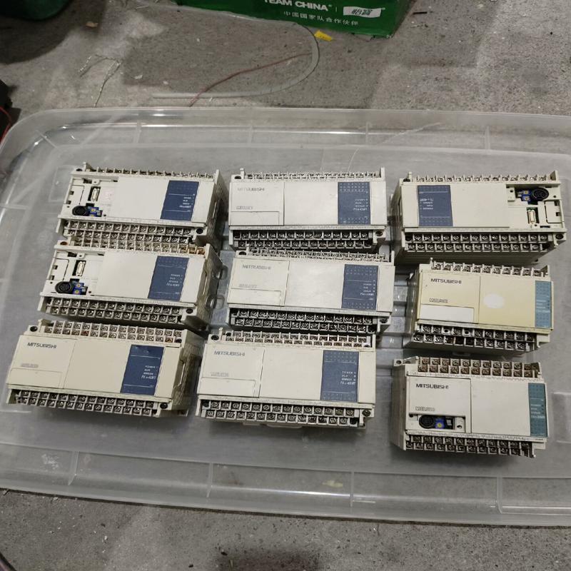 议价三菱PLC    FX1N-40MT-001有4个，FX