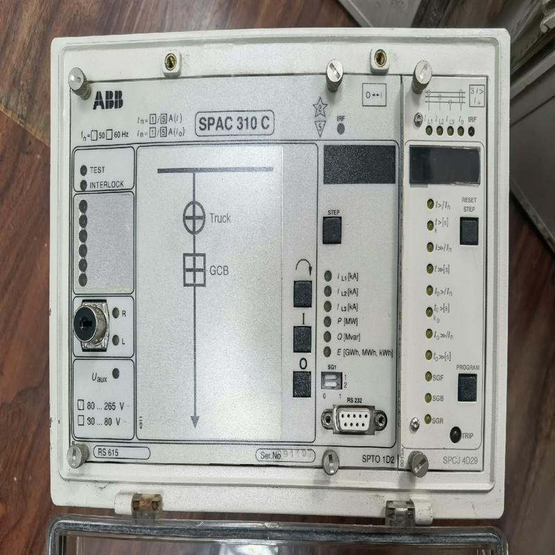 议价ABB馈线终端继电器SPAC 310C-AB  成色如图