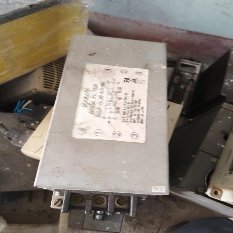 议价okaya滤波器3SUP-HL30-ER-6B。东西如图