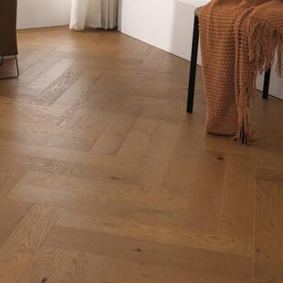 纯层实三木地板人字拼锁DCG扣地暖本黑胡桃原木古色家用卧室锁扣