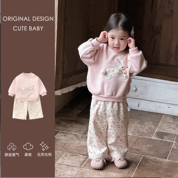 婴儿秋冬季套装女童新款纯棉加绒卫衣软裤子两件套宝宝碎花外出服