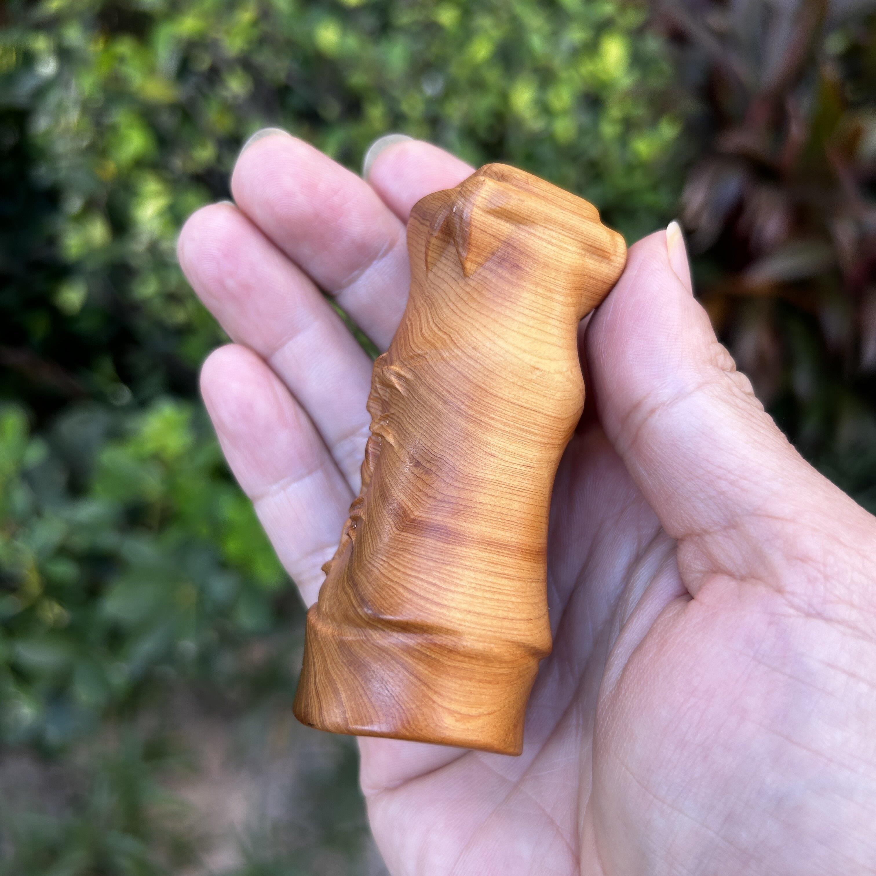 天然崖柏实木摆雕刻节节高升竹子意玩手创把件随身把玩桌文面ZCH