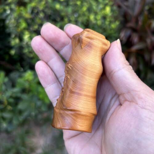 天然崖柏实木摆雕刻节节高升竹子意玩手创把件随身把玩桌文面ZCH
