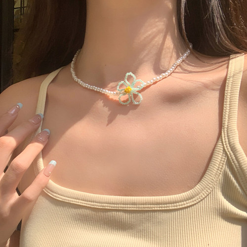 【我的脸很圆】轻奢小众雏菊珍珠项链 精致花朵造型 优雅点缀颈间