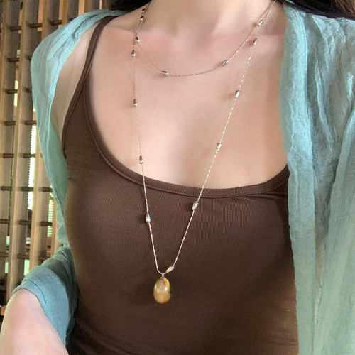 【我的脸很圆】高智感简约水滴形虎眼石项链美拉德百搭长款项链女
