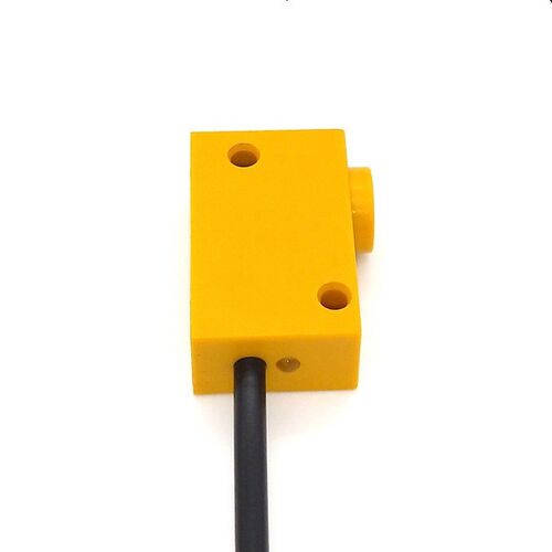 方形LJG5C-CX10NK霍尔传感器三线NPN常开5V12V24V感应磁铁10MM