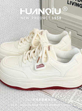 环球厚底女鞋2025松糕软底红色小白鞋百搭校园休闲爆款增高板鞋女