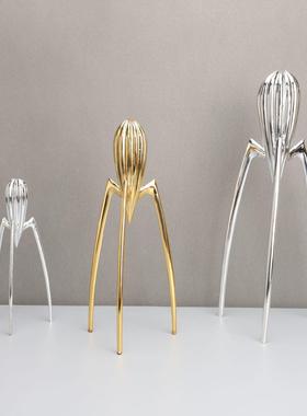 北欧创意铸铁章鱼样板房售楼部客厅书房餐厅电视柜桌面玄关摆件