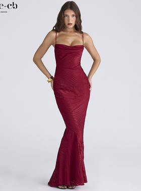 House of CB奢华高贵深红色烧花缎面超长礼服 Nalani