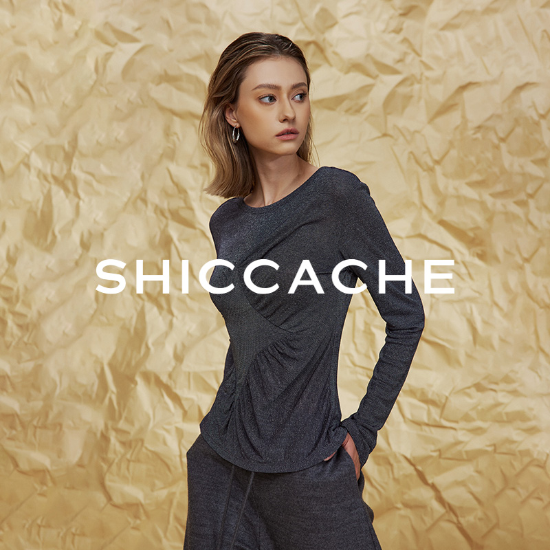 希凯驰25冬设计师款银葱褶皱打底衫休闲风修身型上衣133128B052