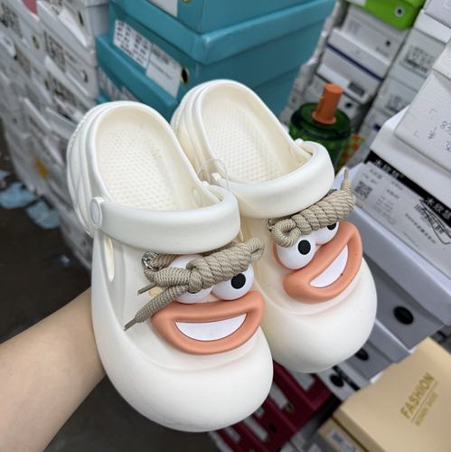 进口EVA精品洞洞鞋