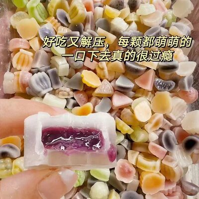 蜡瓶糖可食用儿童正品腊瓶塘拉皮糖辣平糖腊皮糖网红零食蜡笔糖