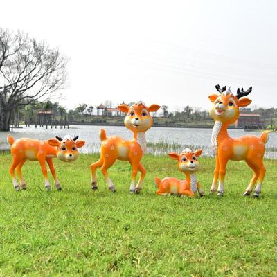 户外仿真梅花鹿雕塑园林庭院公园景区草坪麋鹿玻璃钢动物模型摆件