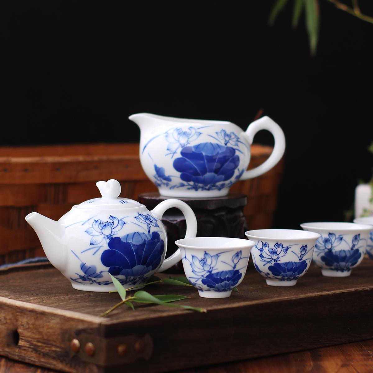 红叶陶瓷 景德镇8头手绘釉下青花功夫茶具茶壶分水杯礼盒套装