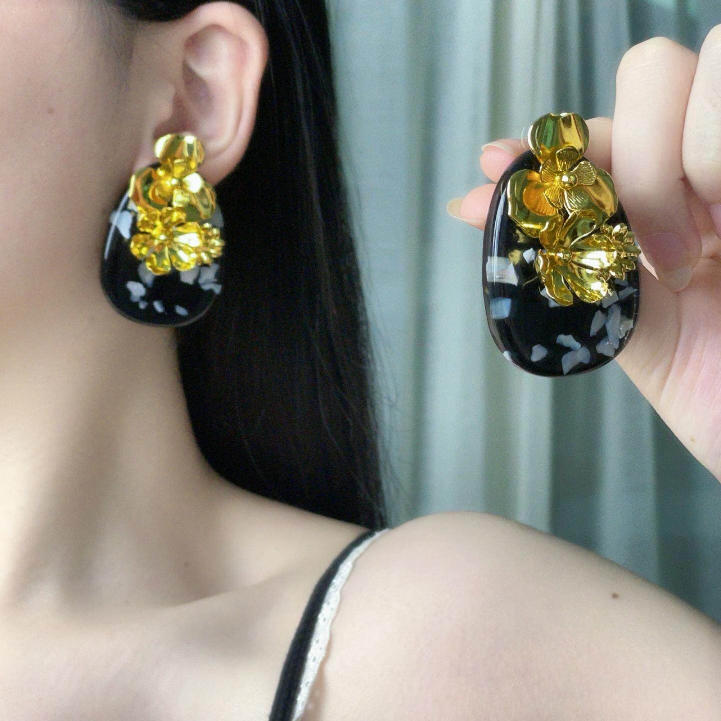 新中式复古金色花朵黑色水滴耳环时尚轻奢高级大气优雅小众耳饰女